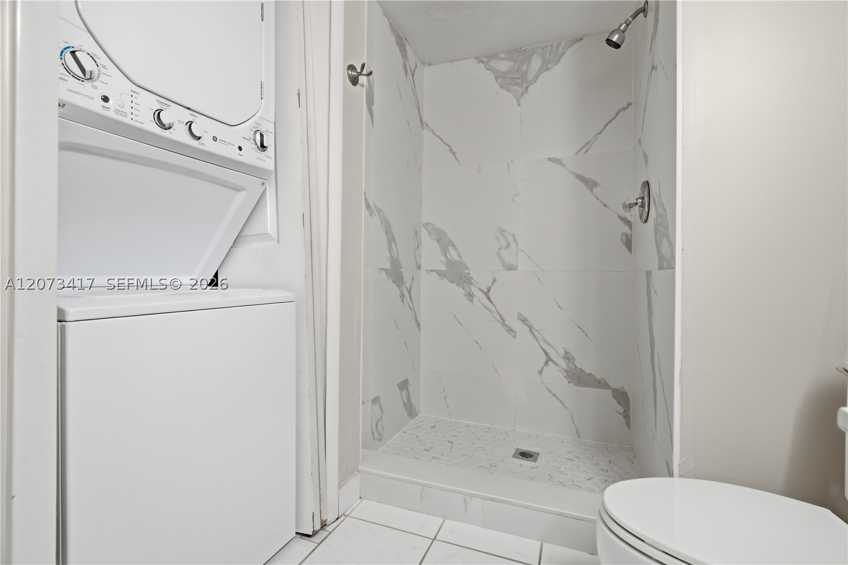 16252 Laurel Dr 201 Property Photo 10