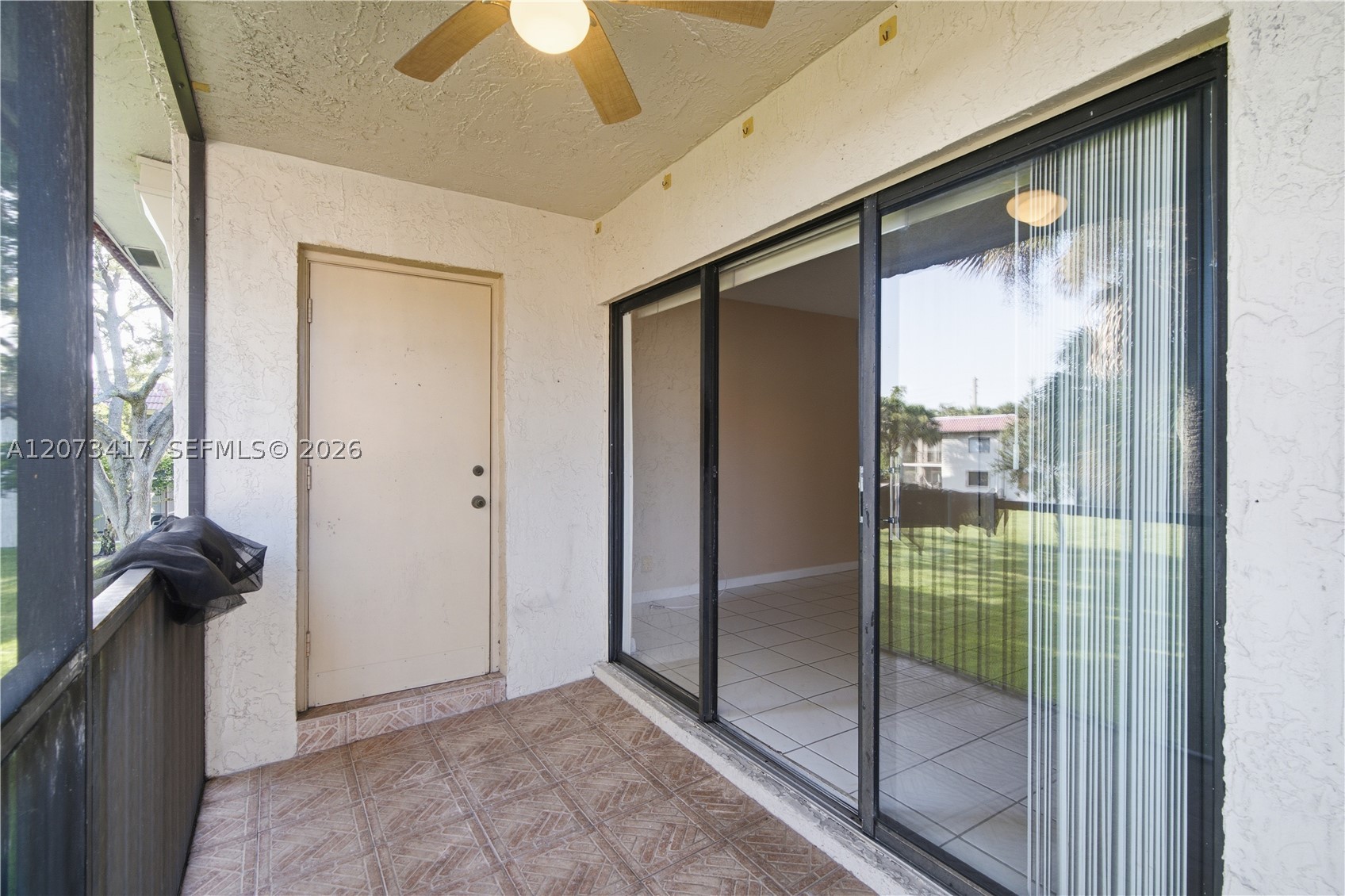 16252 Laurel Dr 201 Property Photo 17