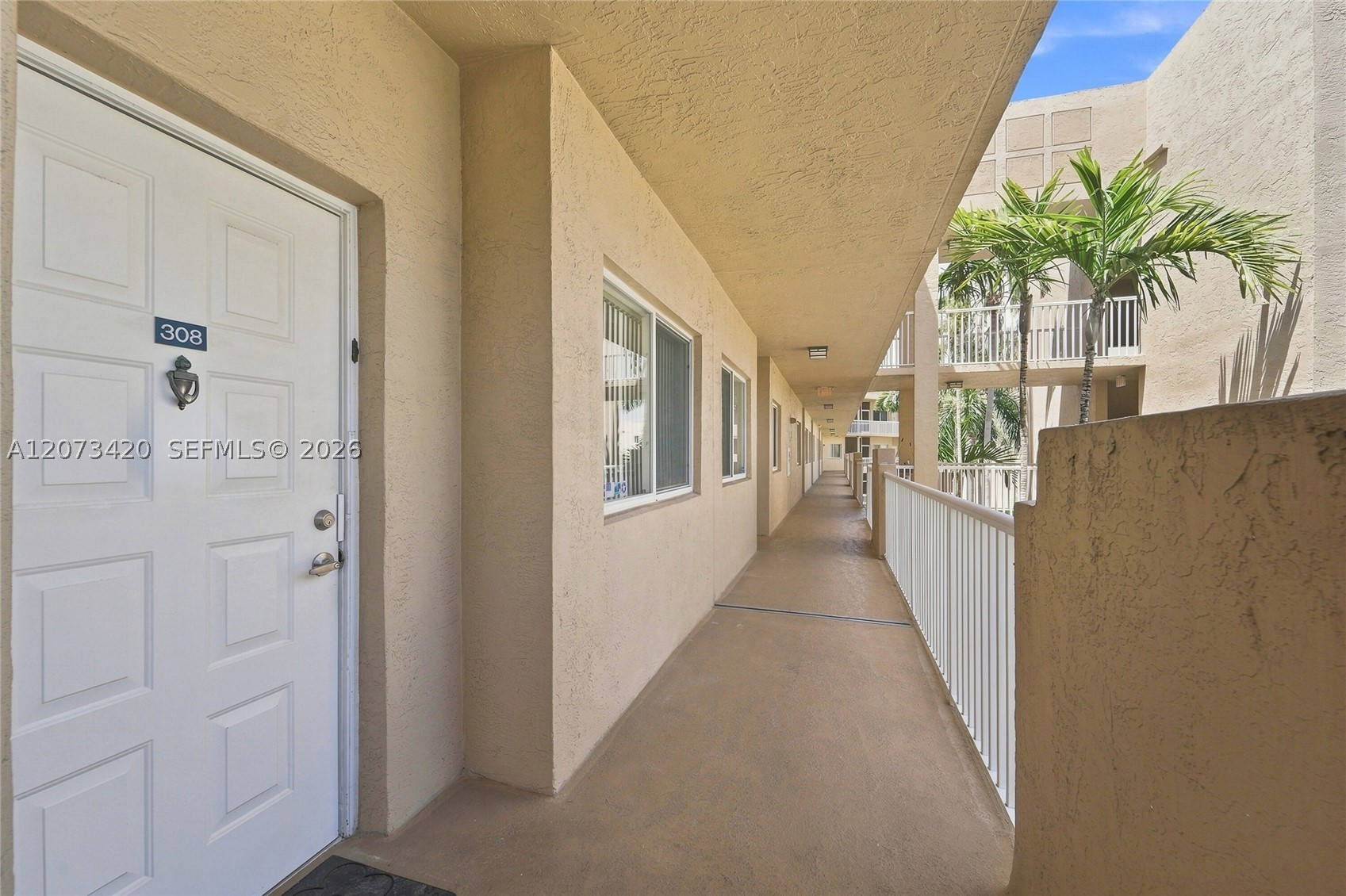 7739 Southampton Ter 308 Property Photo 8