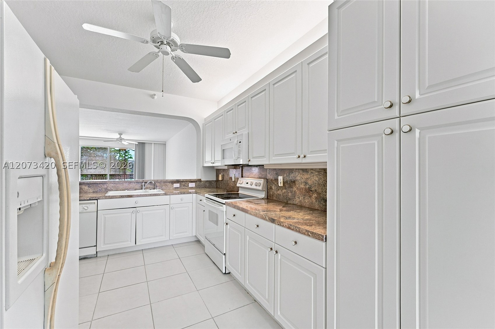 7739 Southampton Ter 308 Property Photo 14