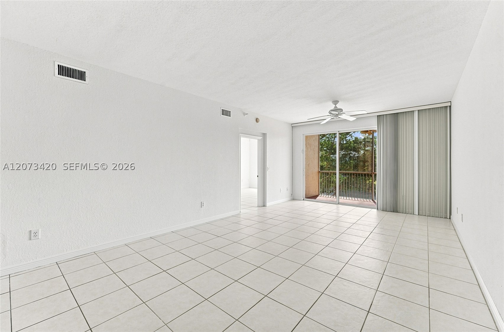 7739 Southampton Ter 308 Property Photo 16