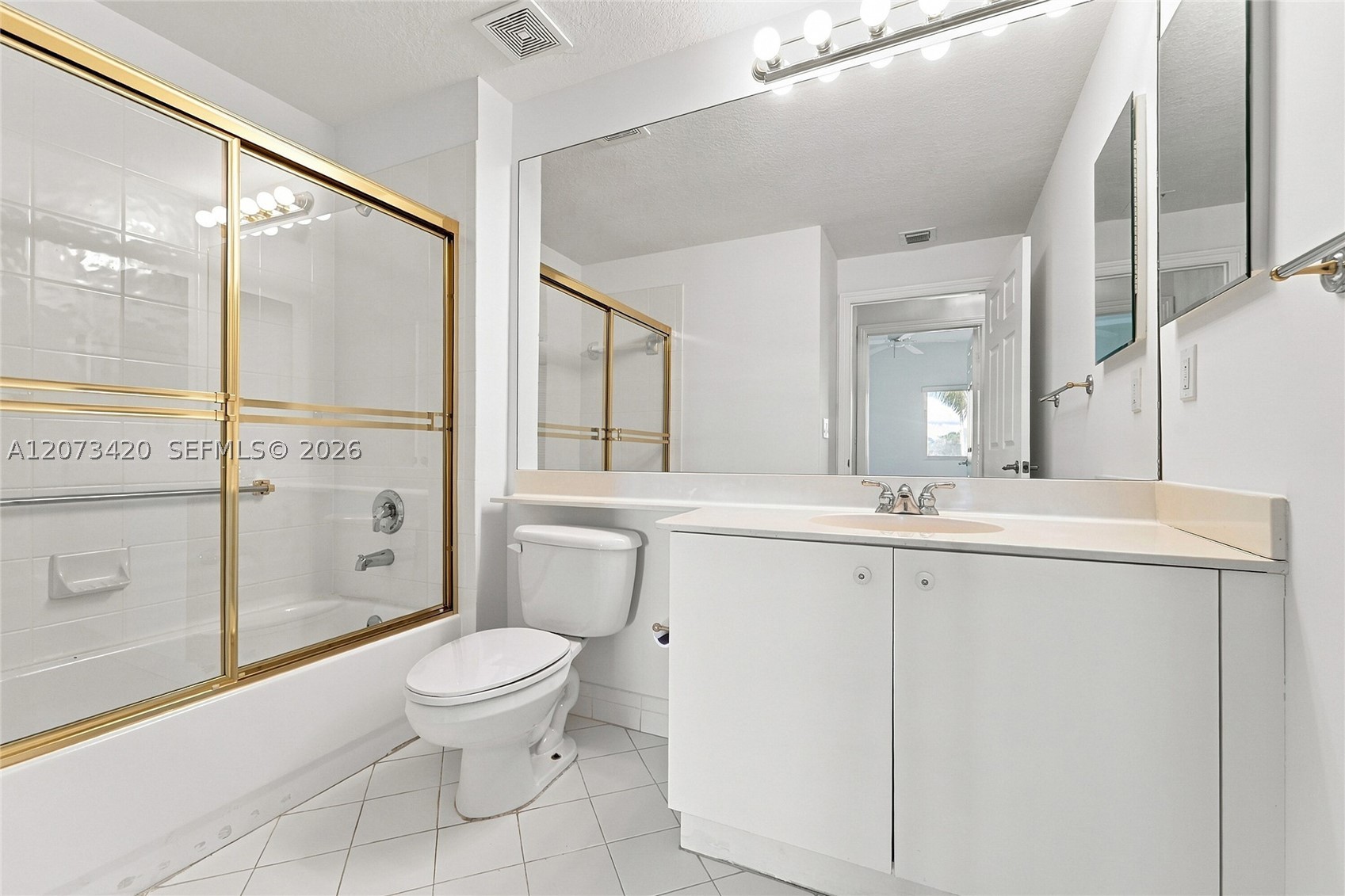 7739 Southampton Ter 308 Property Photo 22