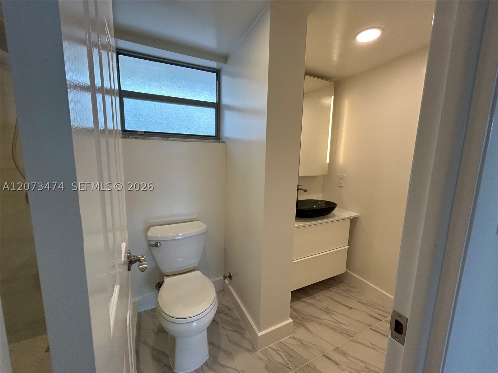 3550 Ne 169th St 304 Property Photo 11
