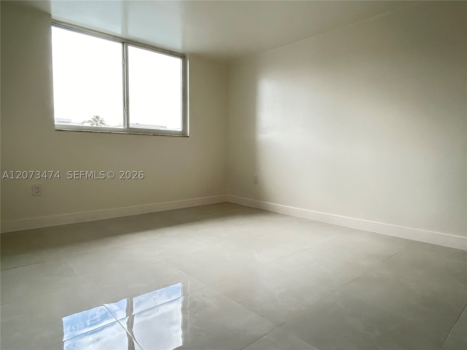 3550 Ne 169th St 304 Property Photo 21