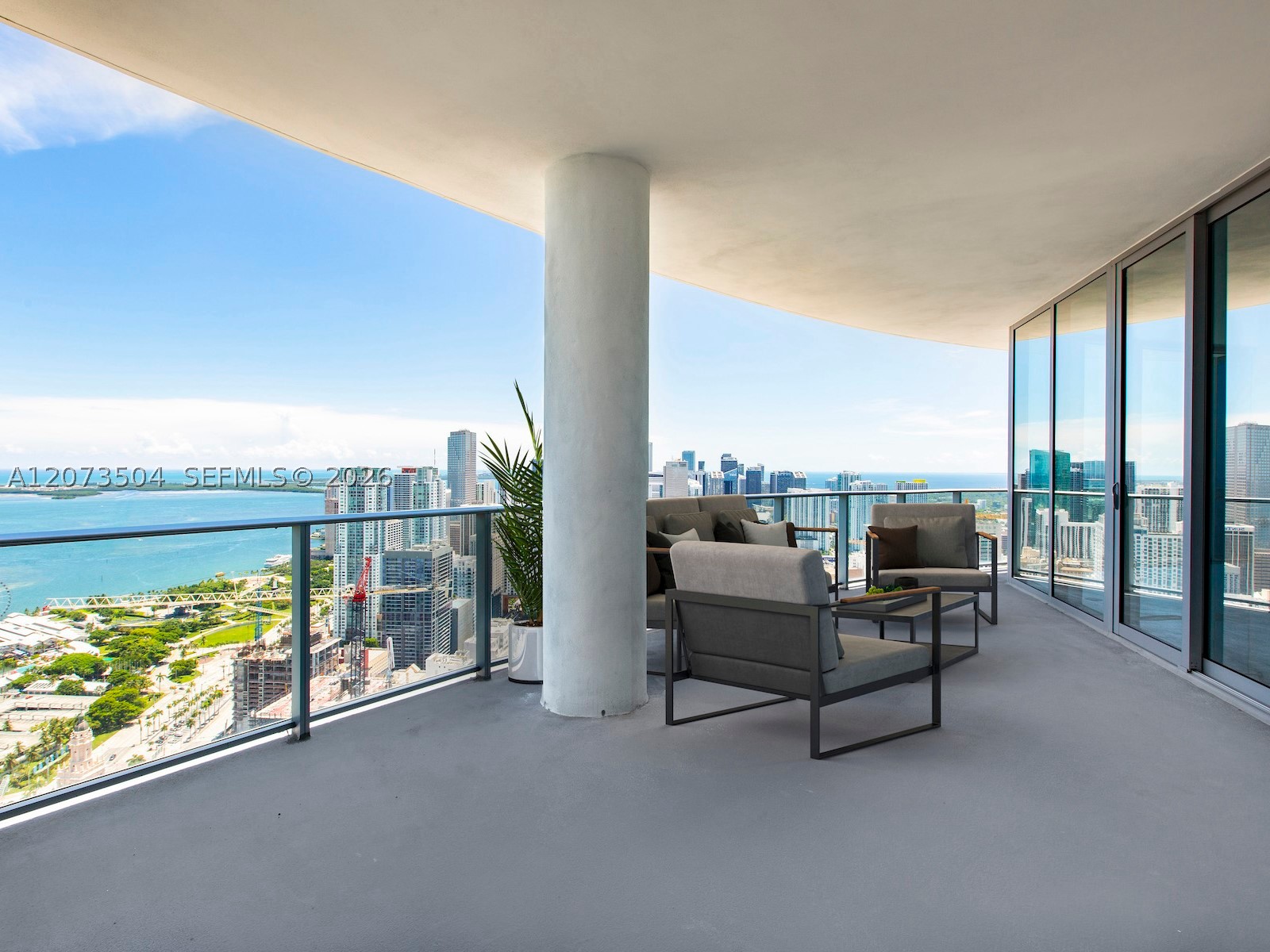 851 Ne 1st Ave Ph5011 Property Photo 29