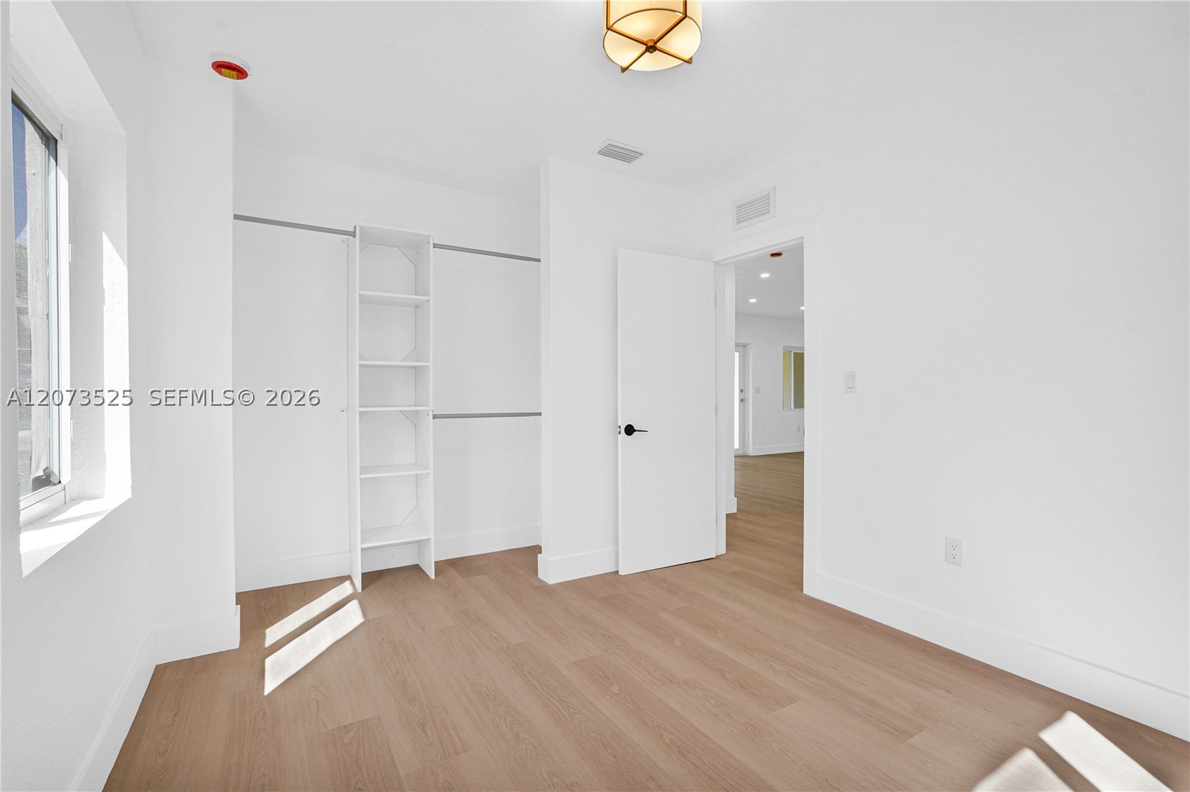 657 Ahmad St Property Photo 9