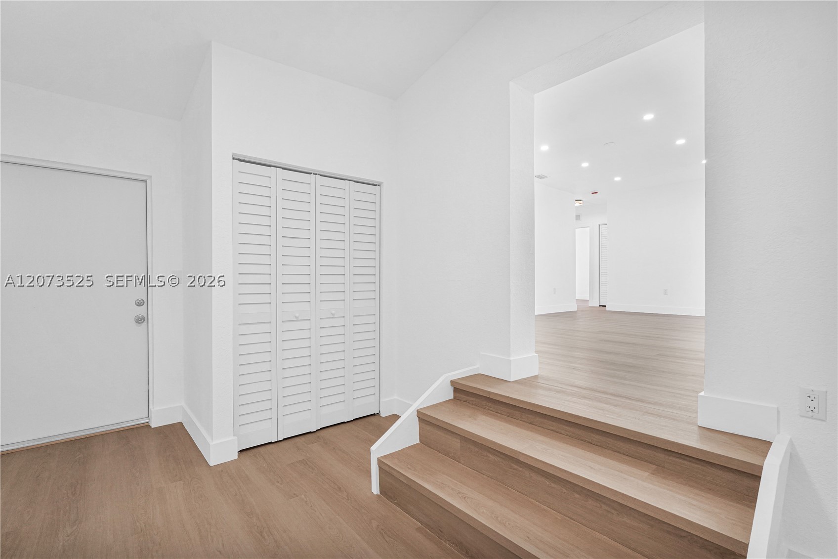 657 Ahmad St Property Photo 11