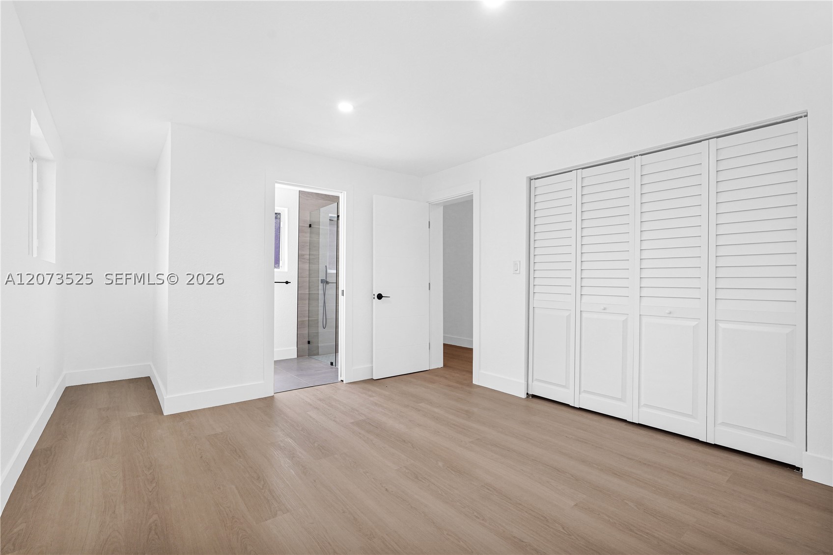 657 Ahmad St Property Photo 13