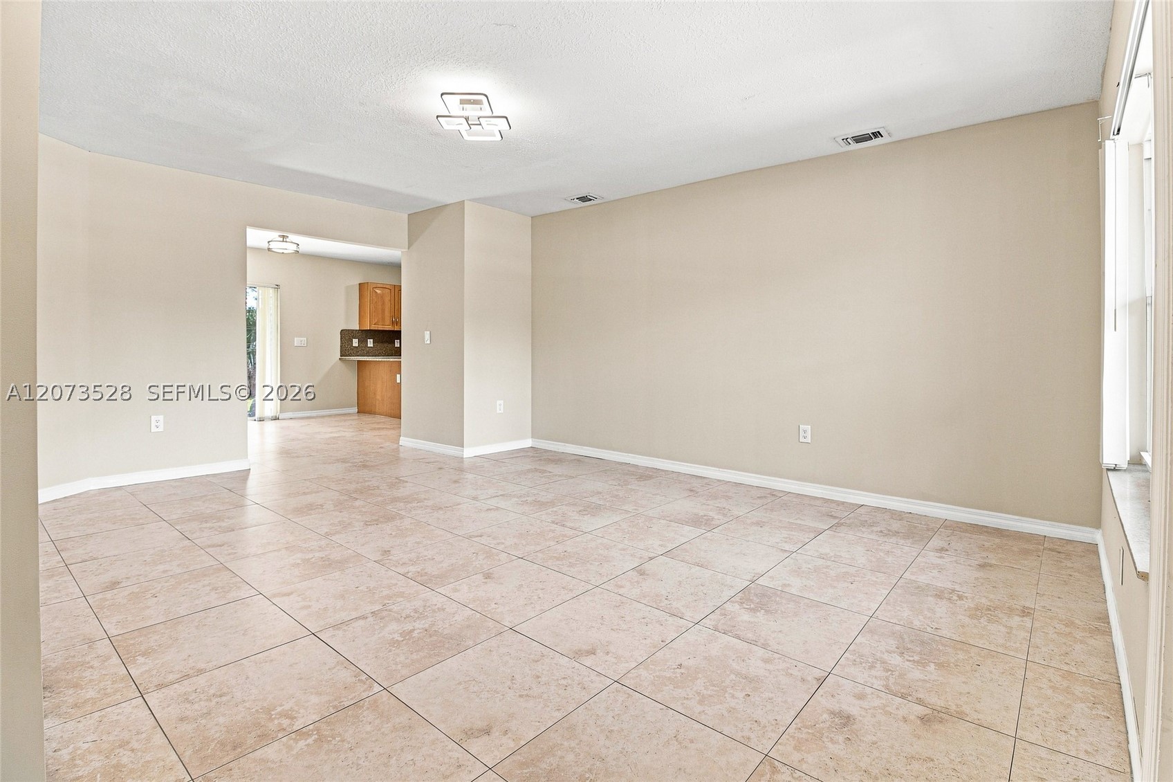 3520 Nw 213th Ter Property Photo 6