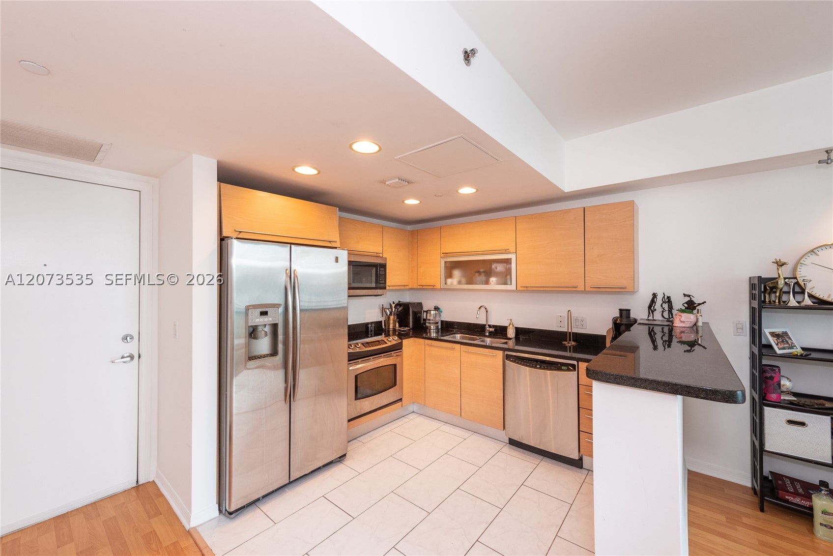 951 Brickell Ave 2709 Property Photo 6
