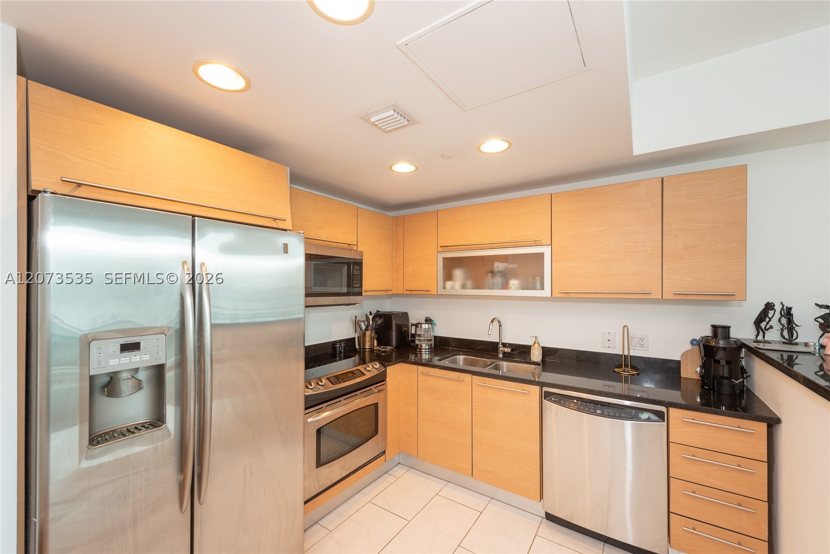951 Brickell Ave 2709 Property Photo 7