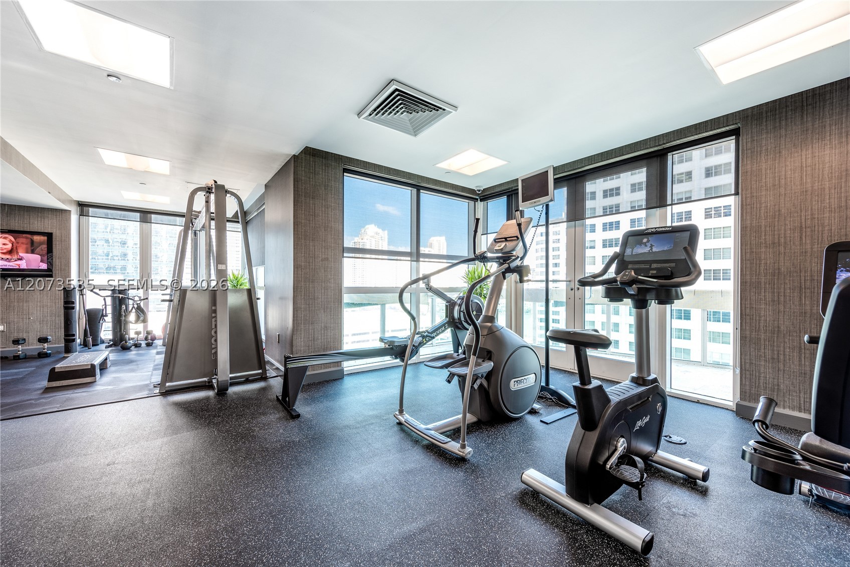 951 Brickell Ave 2709 Property Photo 19