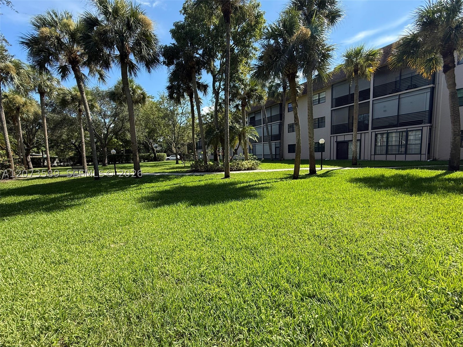 6095 N Sabal Palm Blvd 103 Property Photo 28