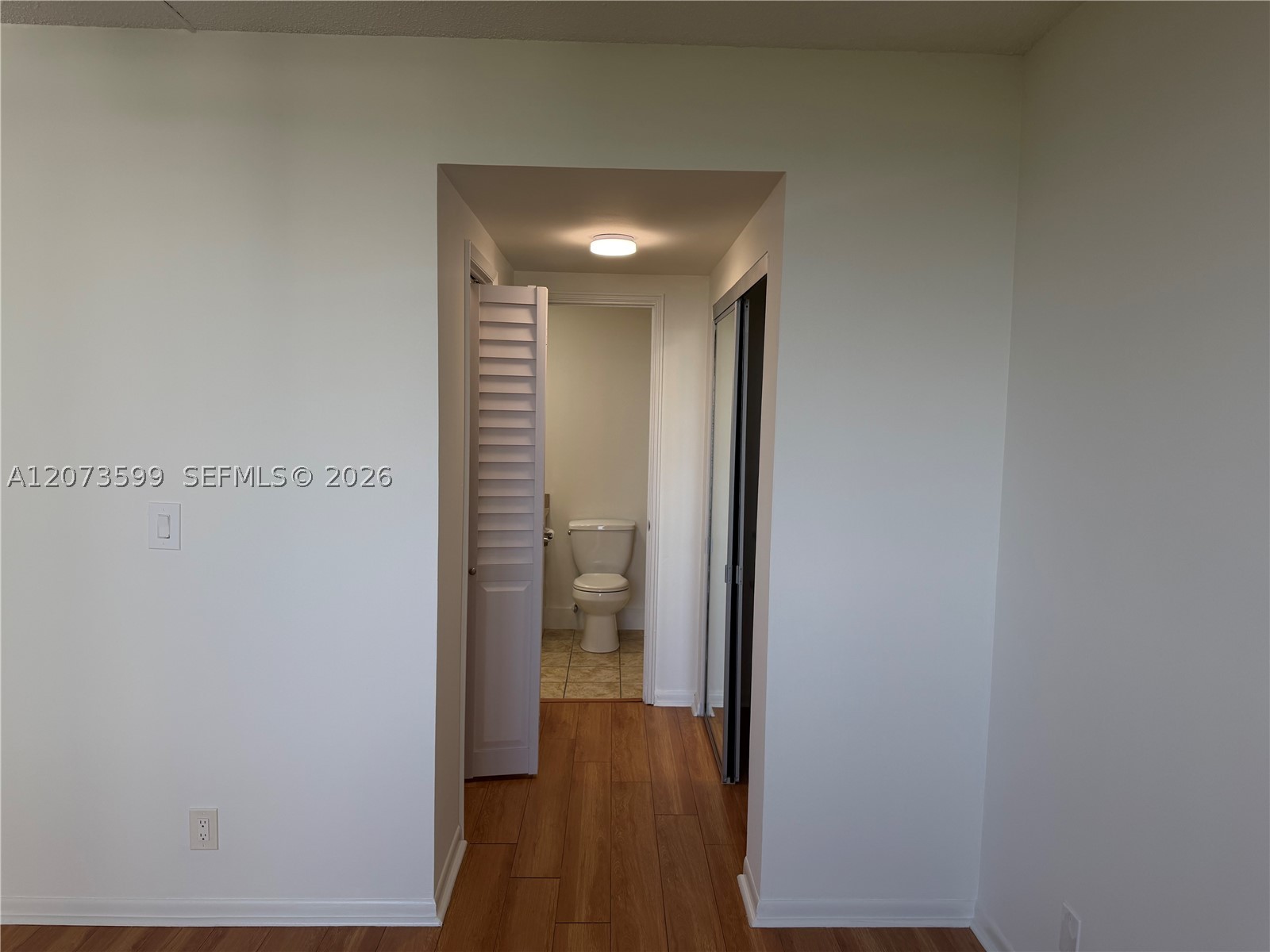 4200 Hillcrest Dr 809 Property Photo 11