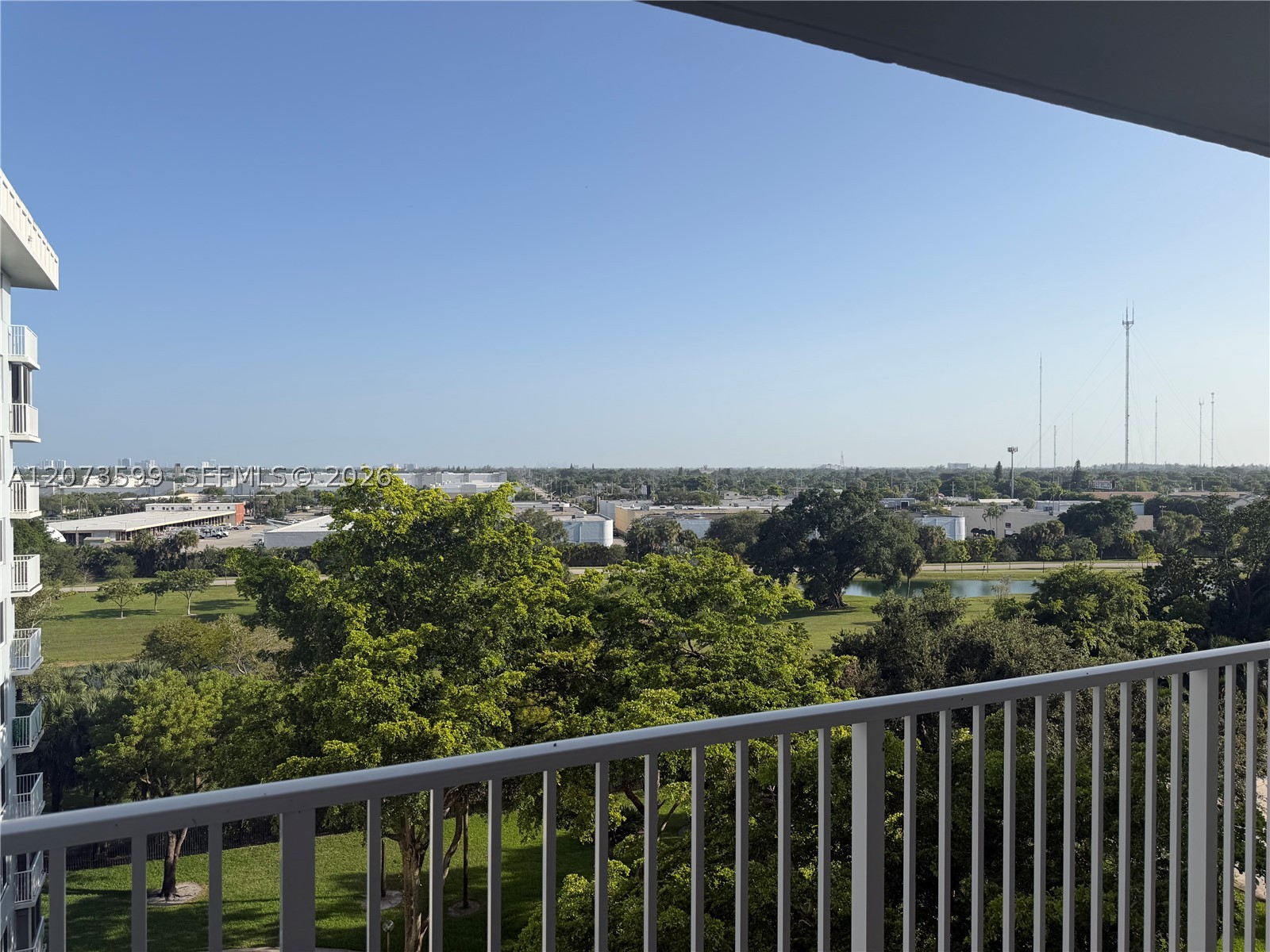 4200 Hillcrest Dr 809 Property Photo 21