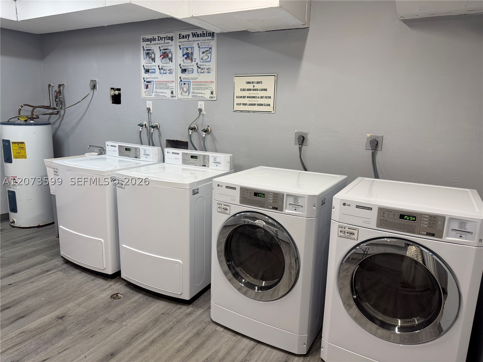 4200 Hillcrest Dr 809 Property Photo 26