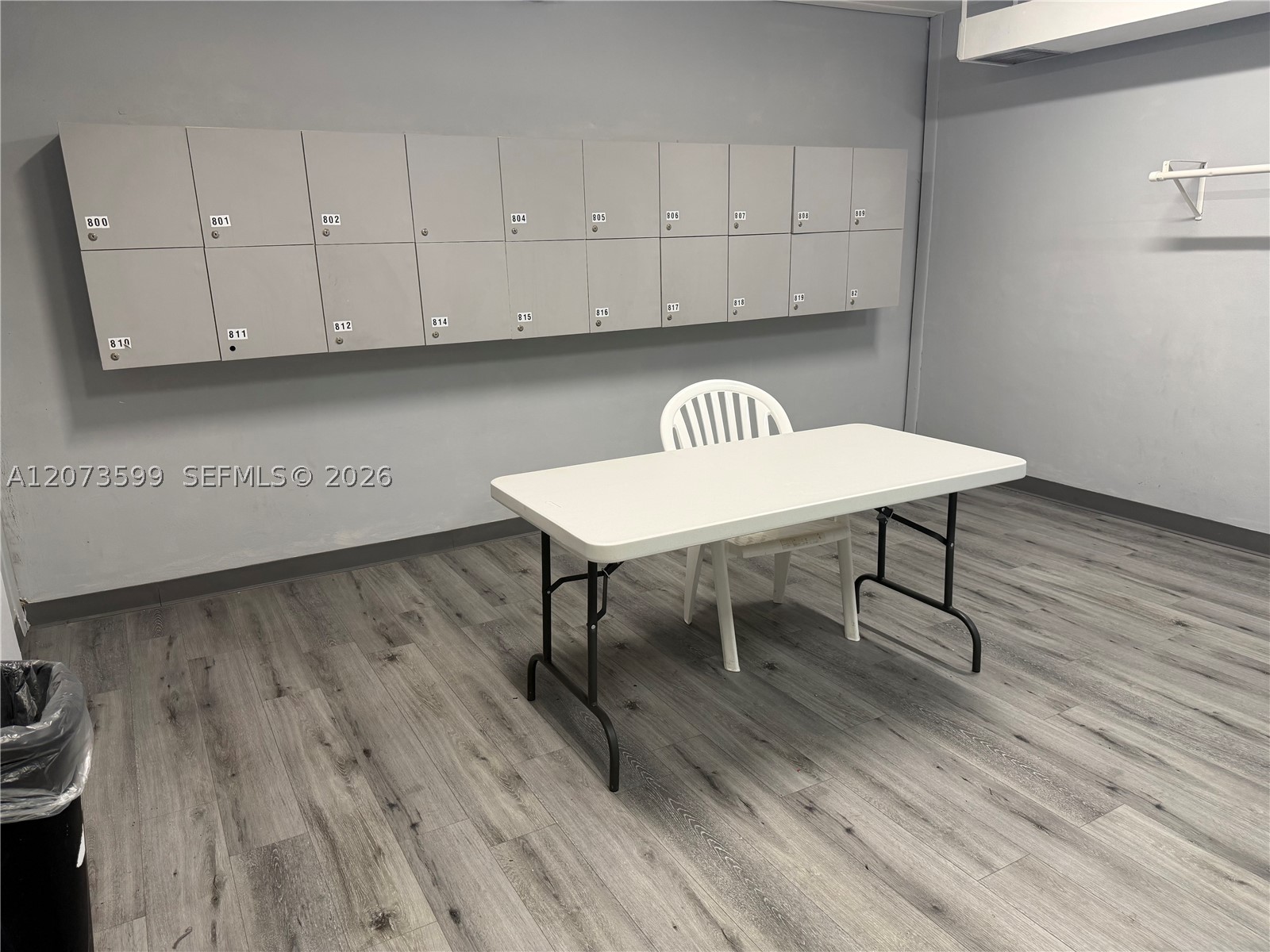 4200 Hillcrest Dr 809 Property Photo 29