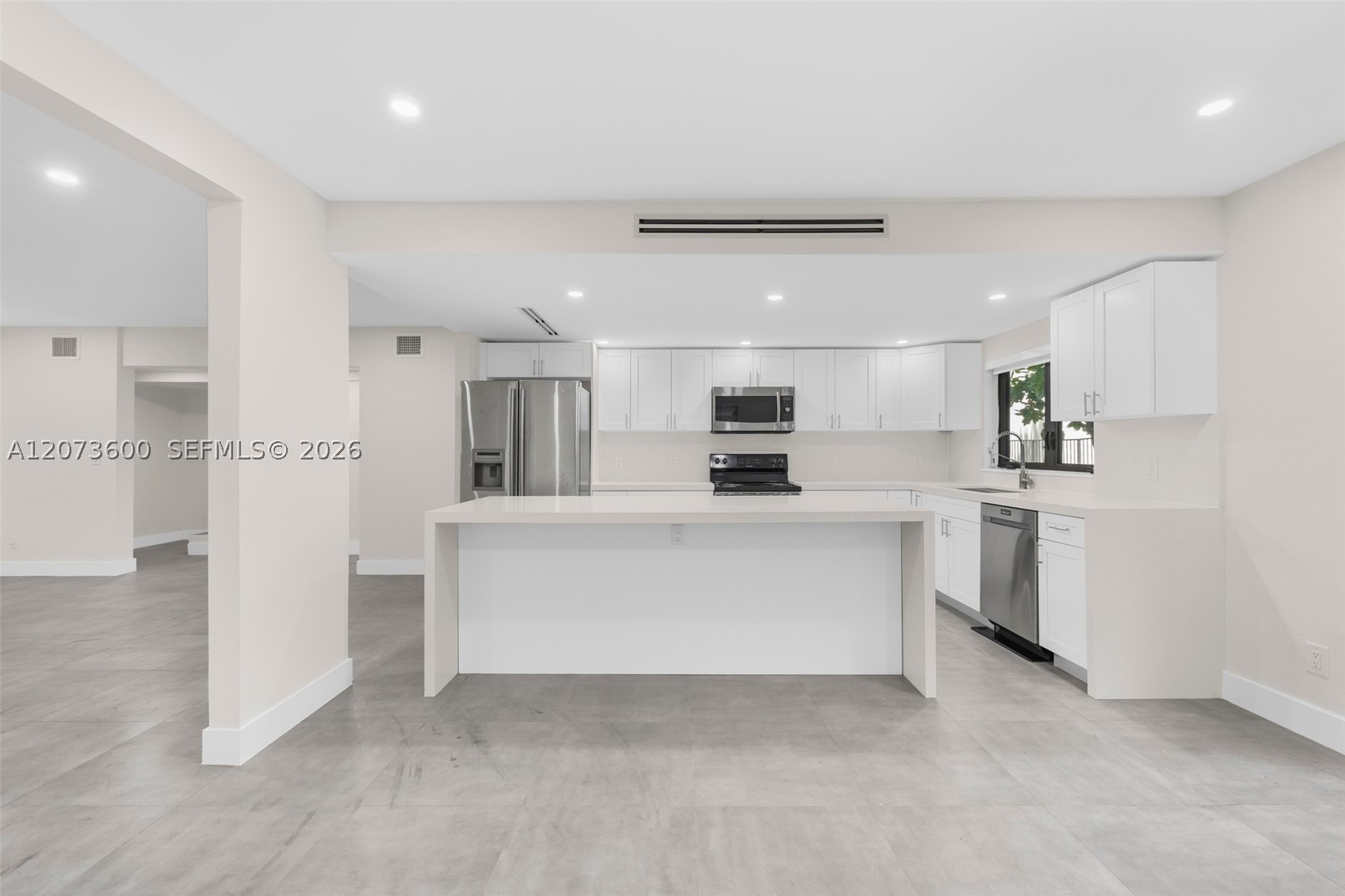 345 Sarto Ave 1 Property Photo 8