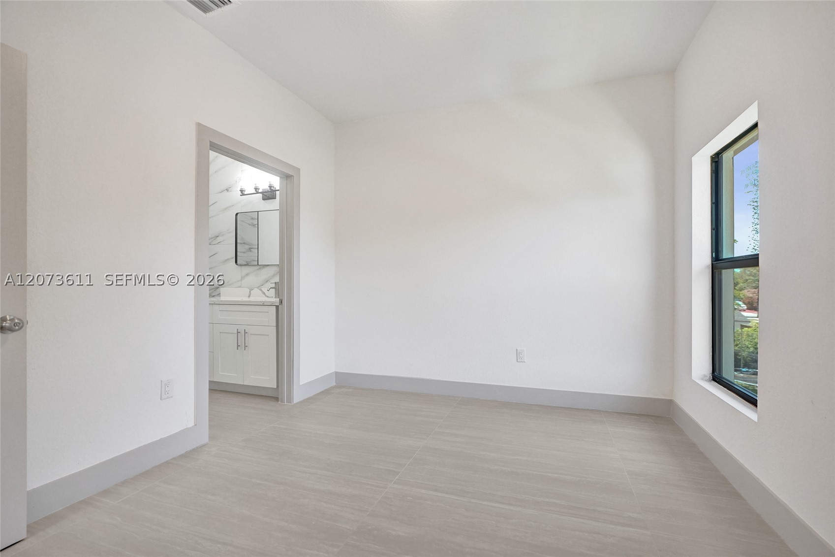 3051-3053 Nw 59th St Property Photo 17