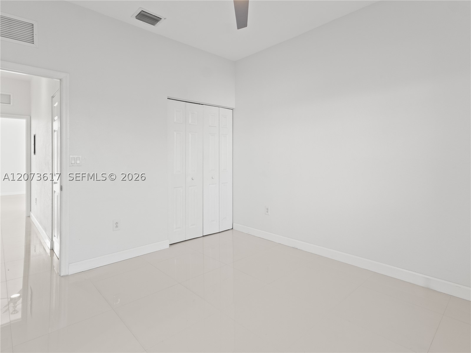 132 Se 28th Pl 7 Property Photo 39