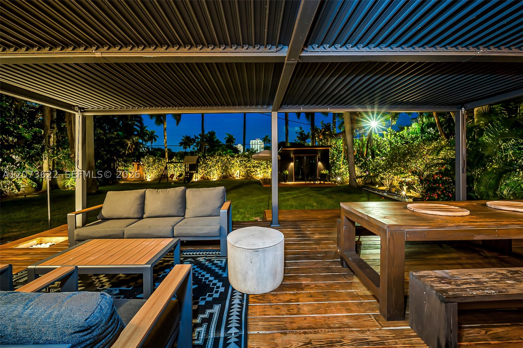10627 Ne 11th Ave Property Photo 52