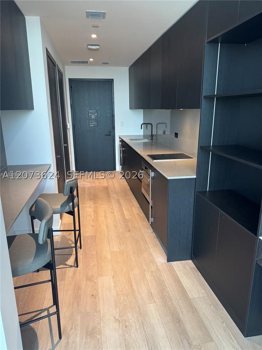 20 Ne 11 3003a Property Photo 2
