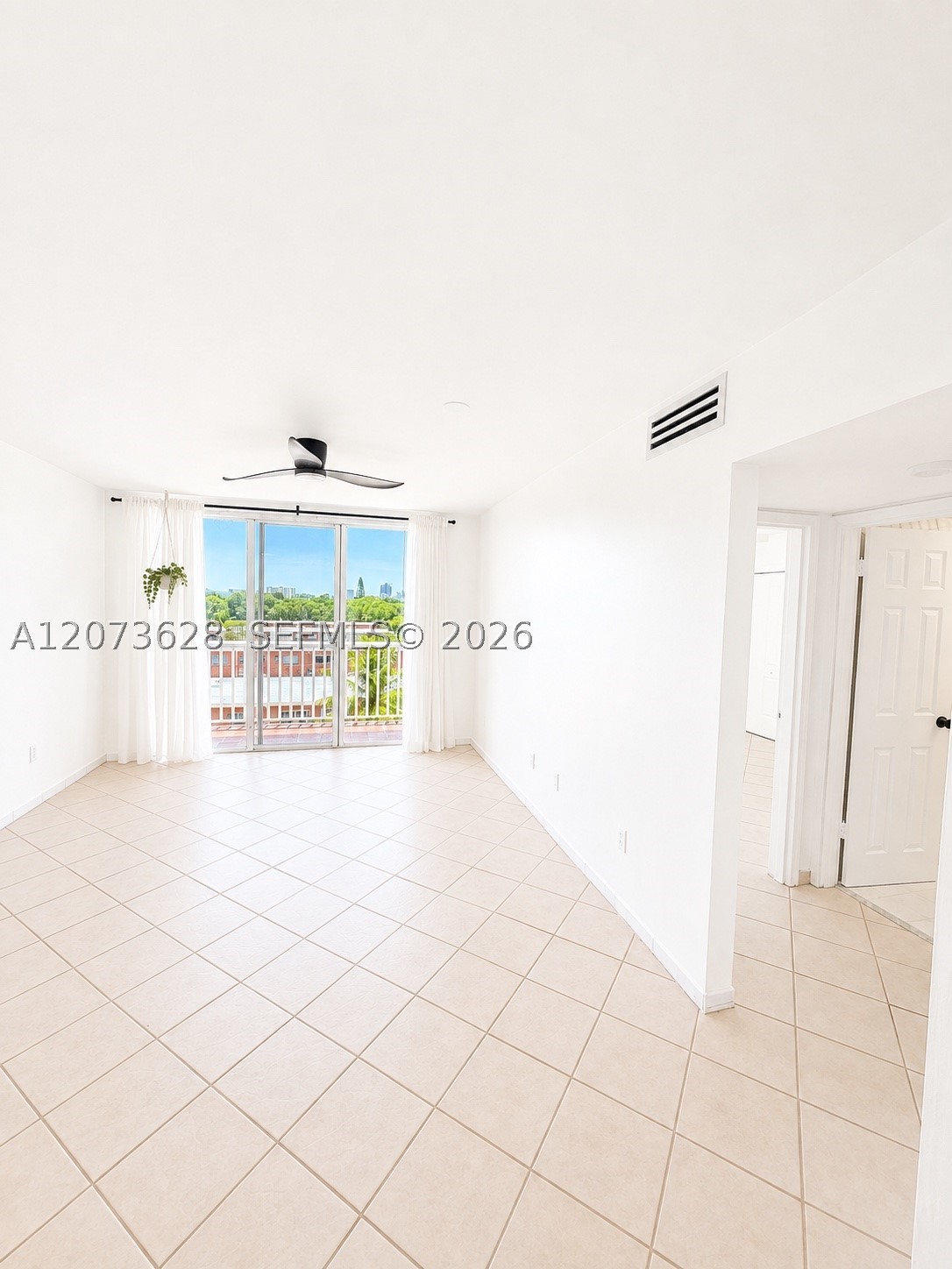 3551 Sw 9th Ter 502 Property Photo 2