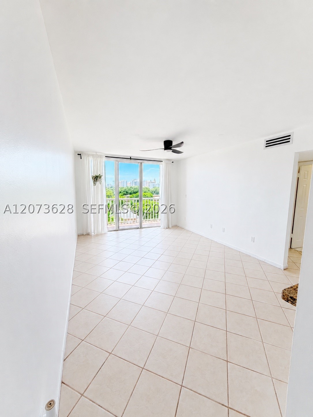 3551 Sw 9th Ter 502 Property Photo 3