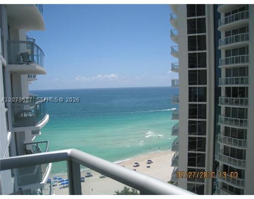 18683 Collins Ave 1709 Property Photo 13