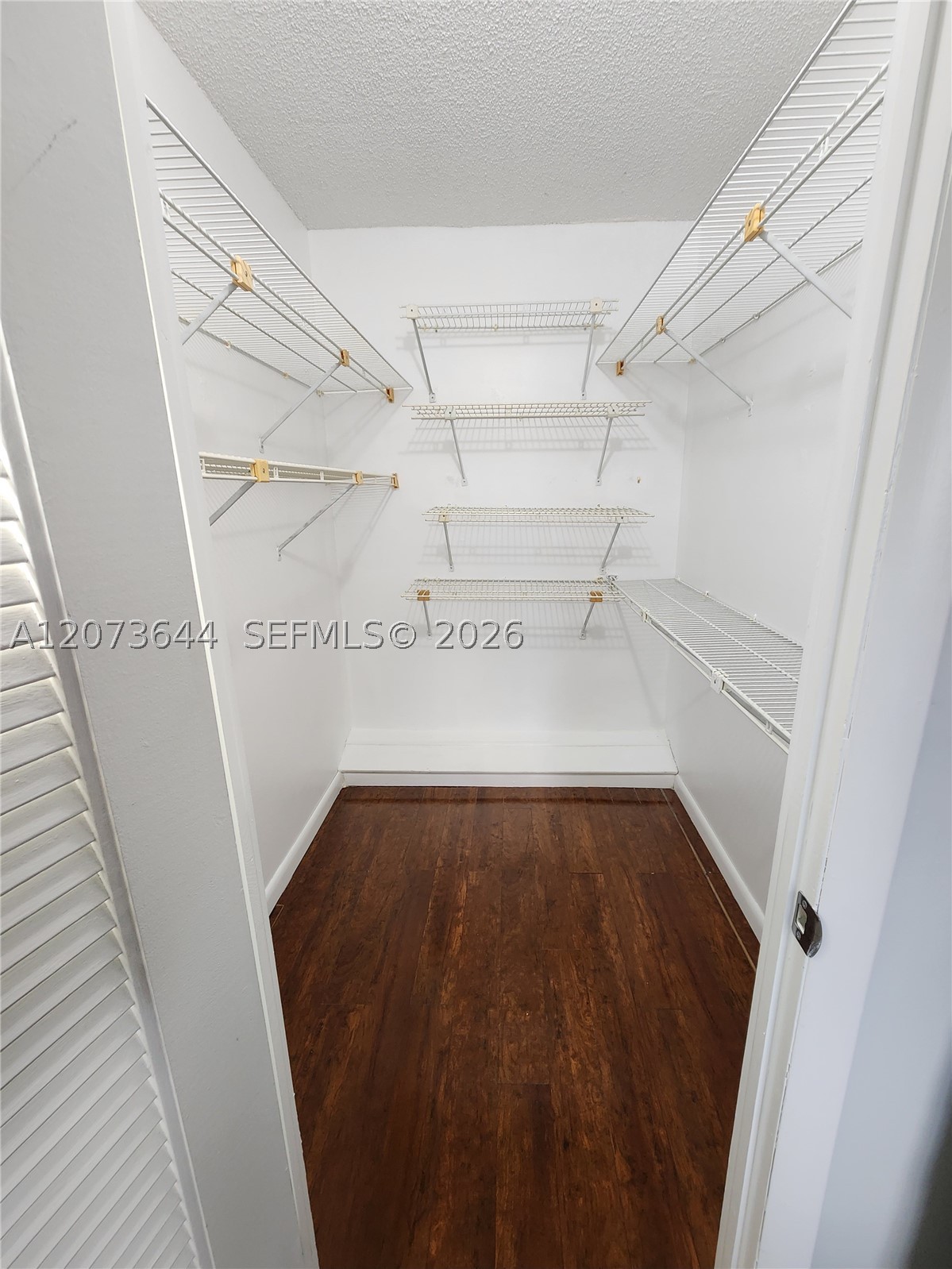 2801 N Pine Island Rd 208 Property Photo 28