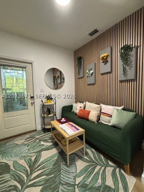 8220 NE 1st Pl 2B Property Photo 1