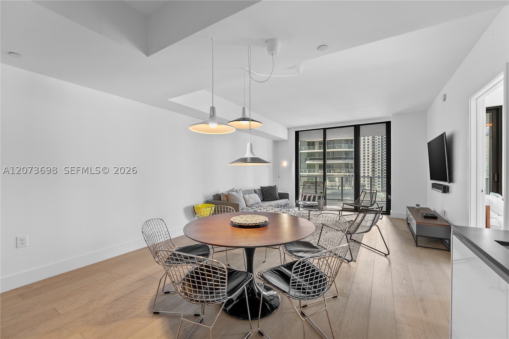 1010 Brickell Ave 1911 Property Photo 7