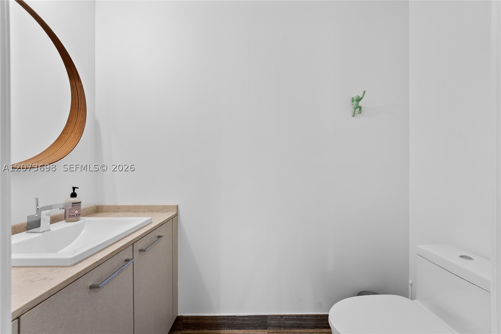 1010 Brickell Ave 1911 Property Photo 16