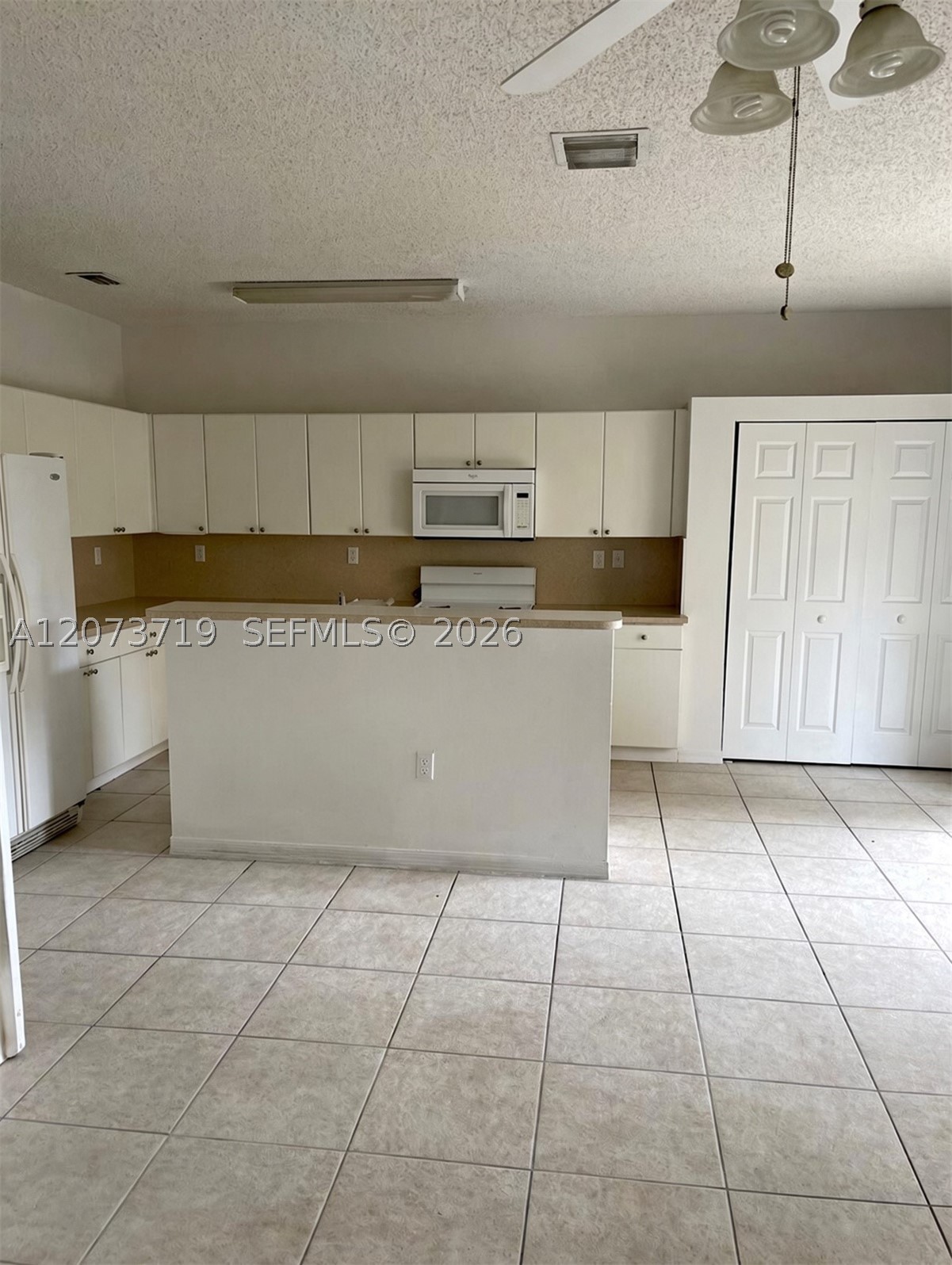 2357 Se 23rd Dr 2357 Property Photo 2