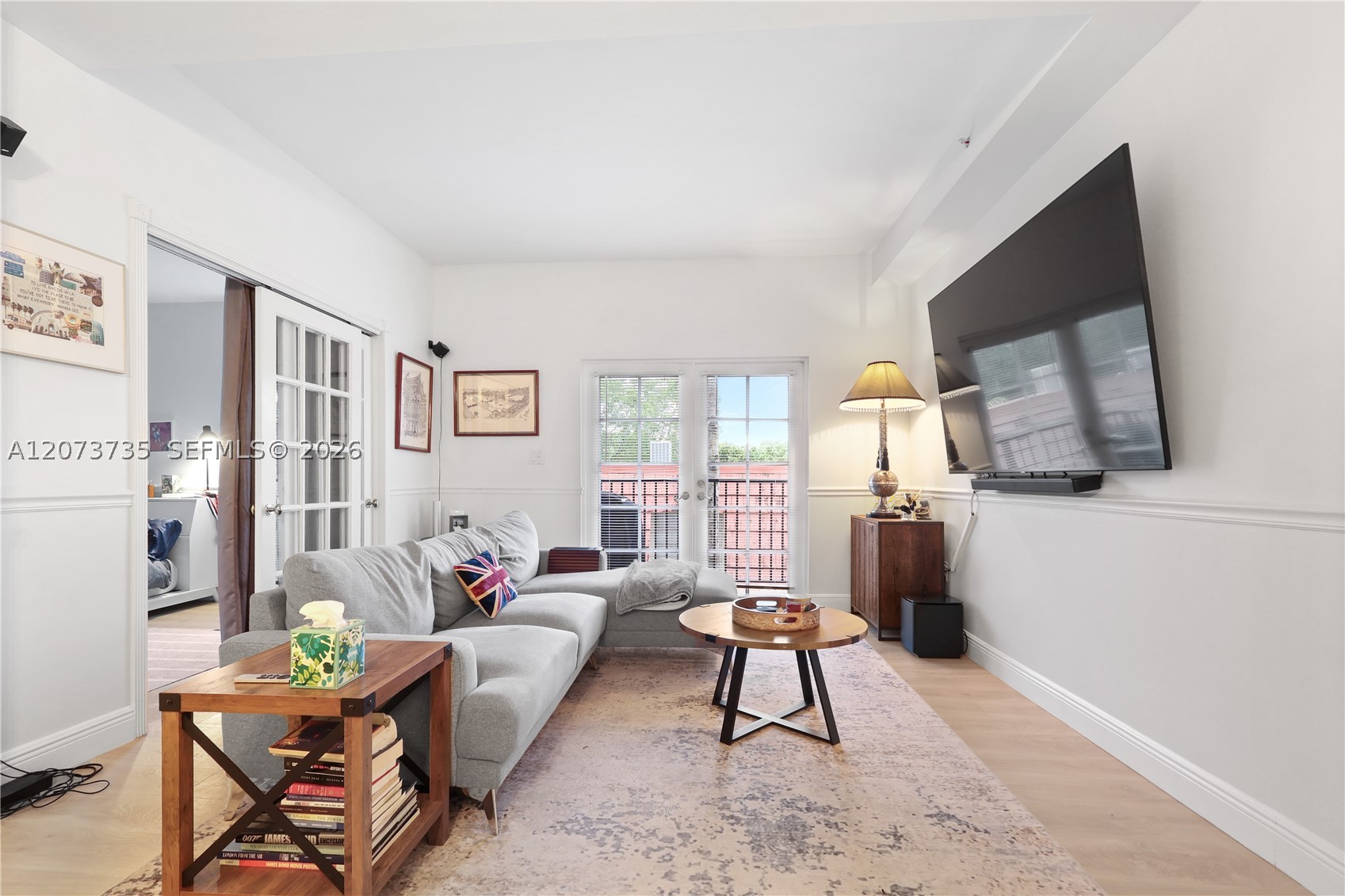 323 Navarre Ave 301 Property Photo 8
