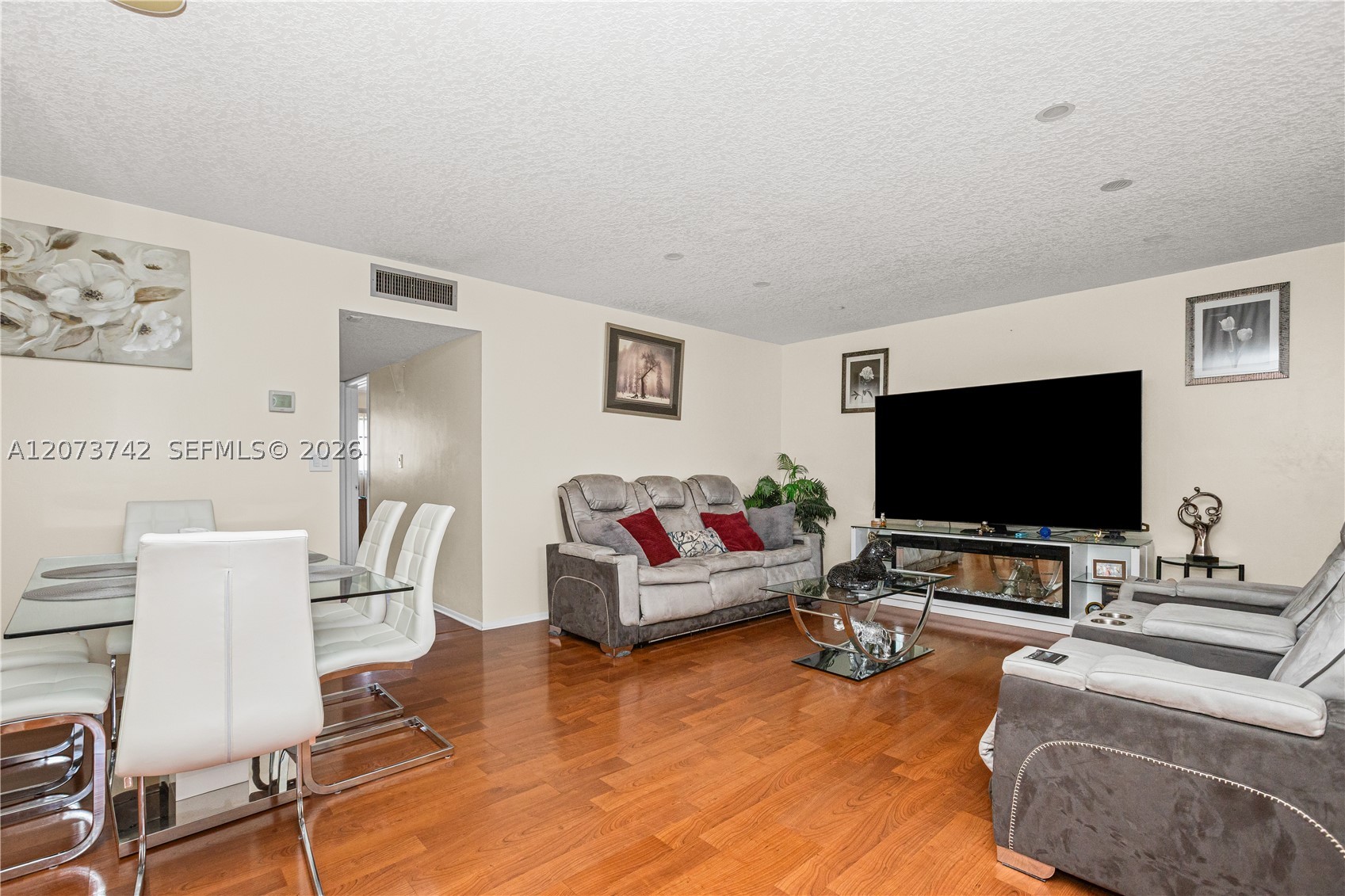 5300 Washington St E209 Property Photo 17