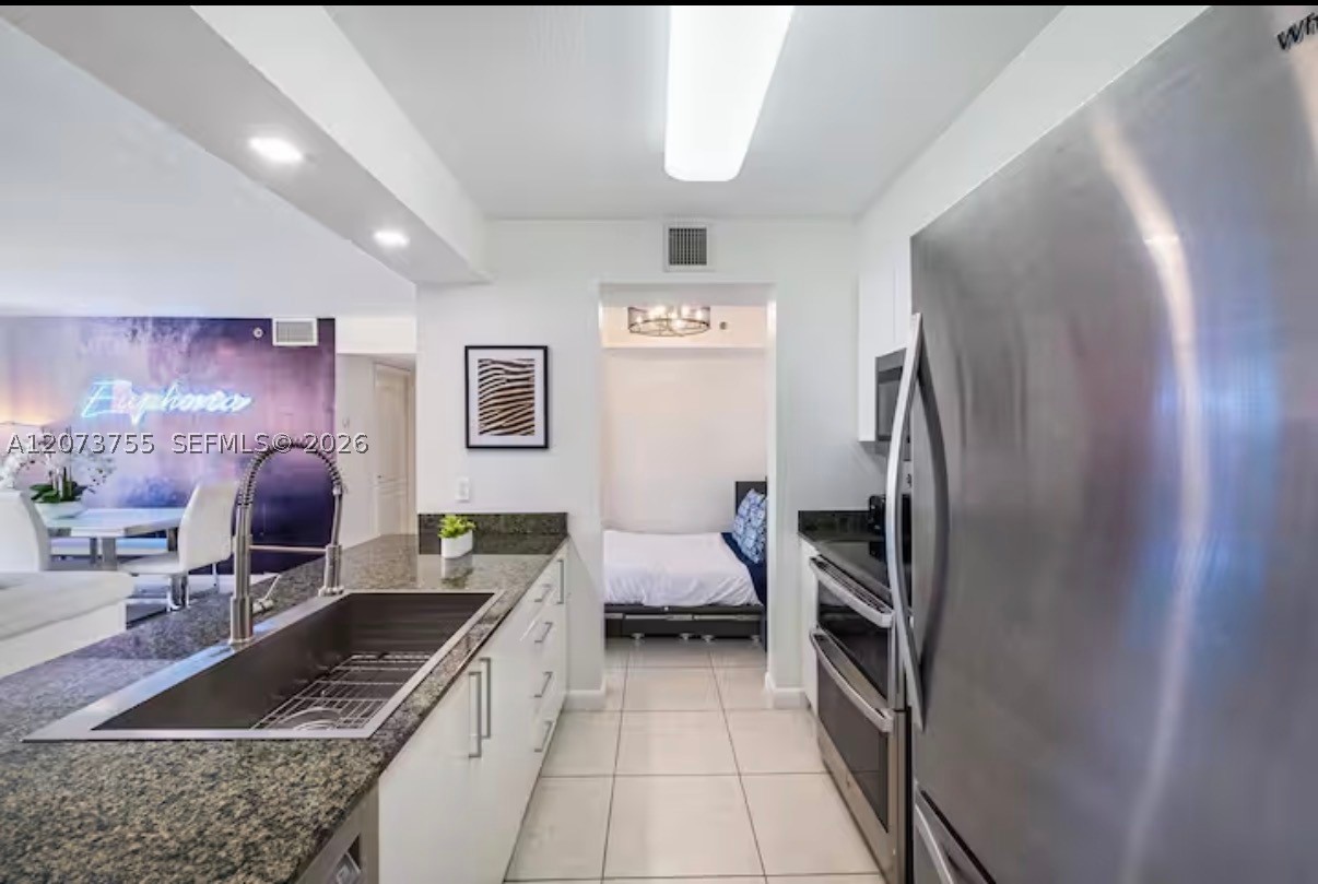 1200 Brickell Bay Dr 4101 Property Photo 7