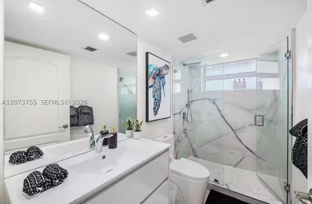 1200 Brickell Bay Dr 4101 Property Photo 11