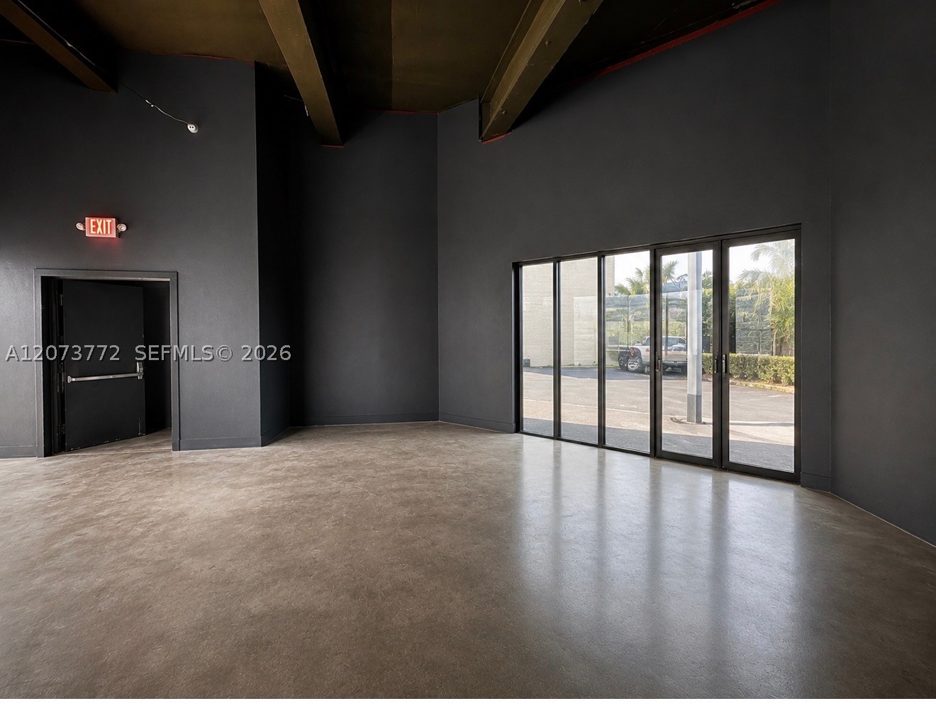 2451 Nw 5th Ave Property Photo 1