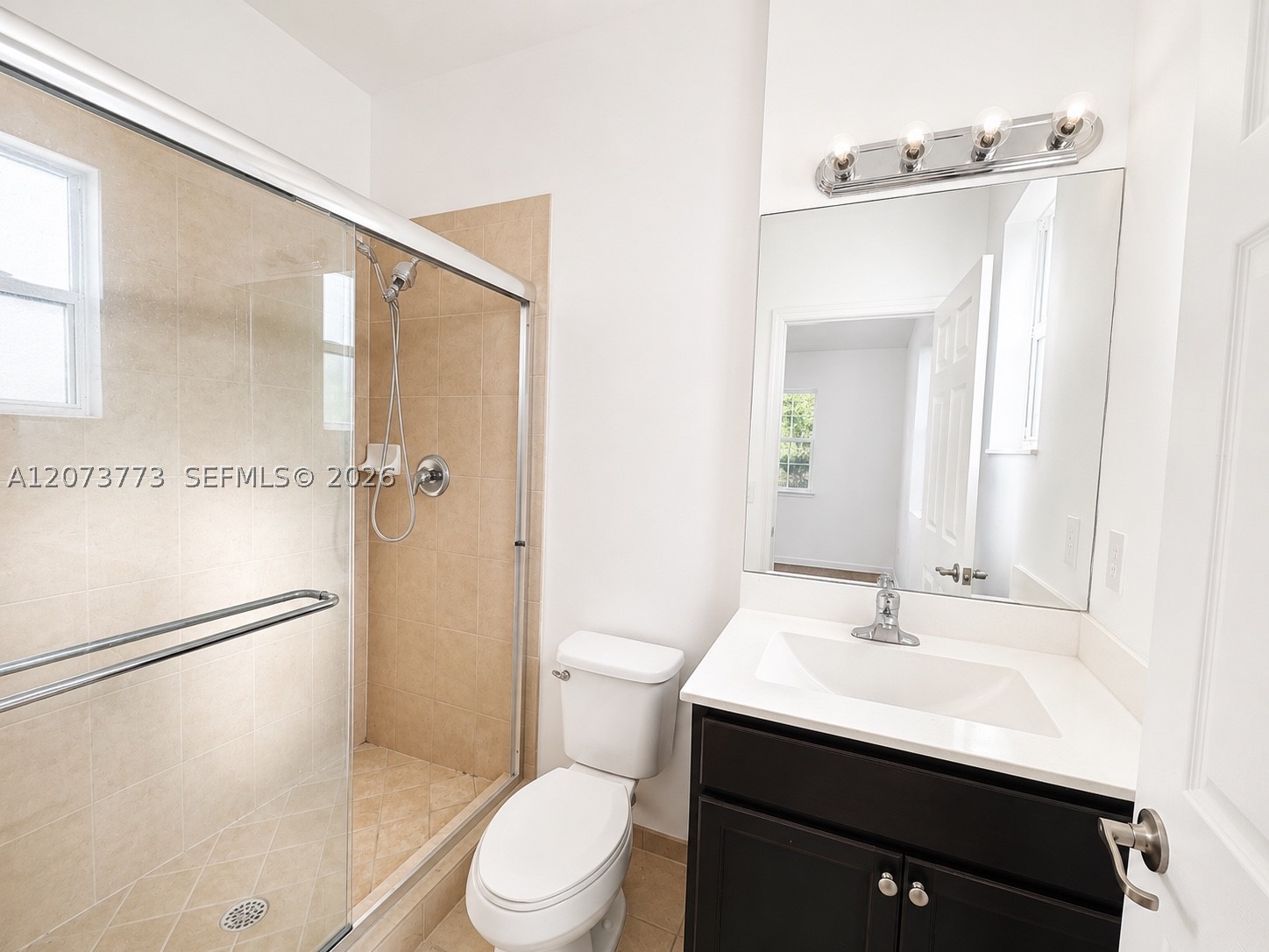 142 Se 28th Ter 6 Property Photo 13
