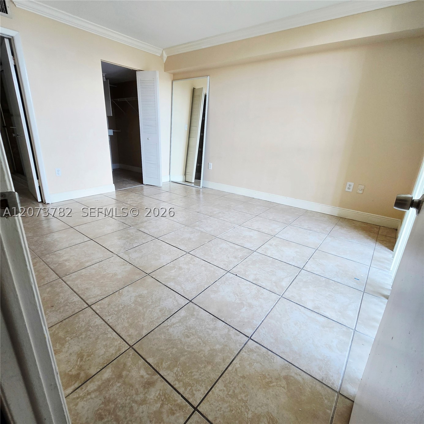 2055 Sw 122nd Ave 313 Property Photo 12