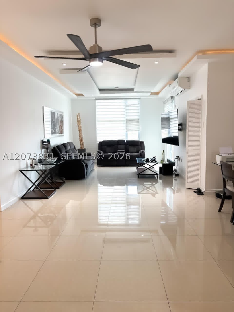 A12073831 Property Photo 6