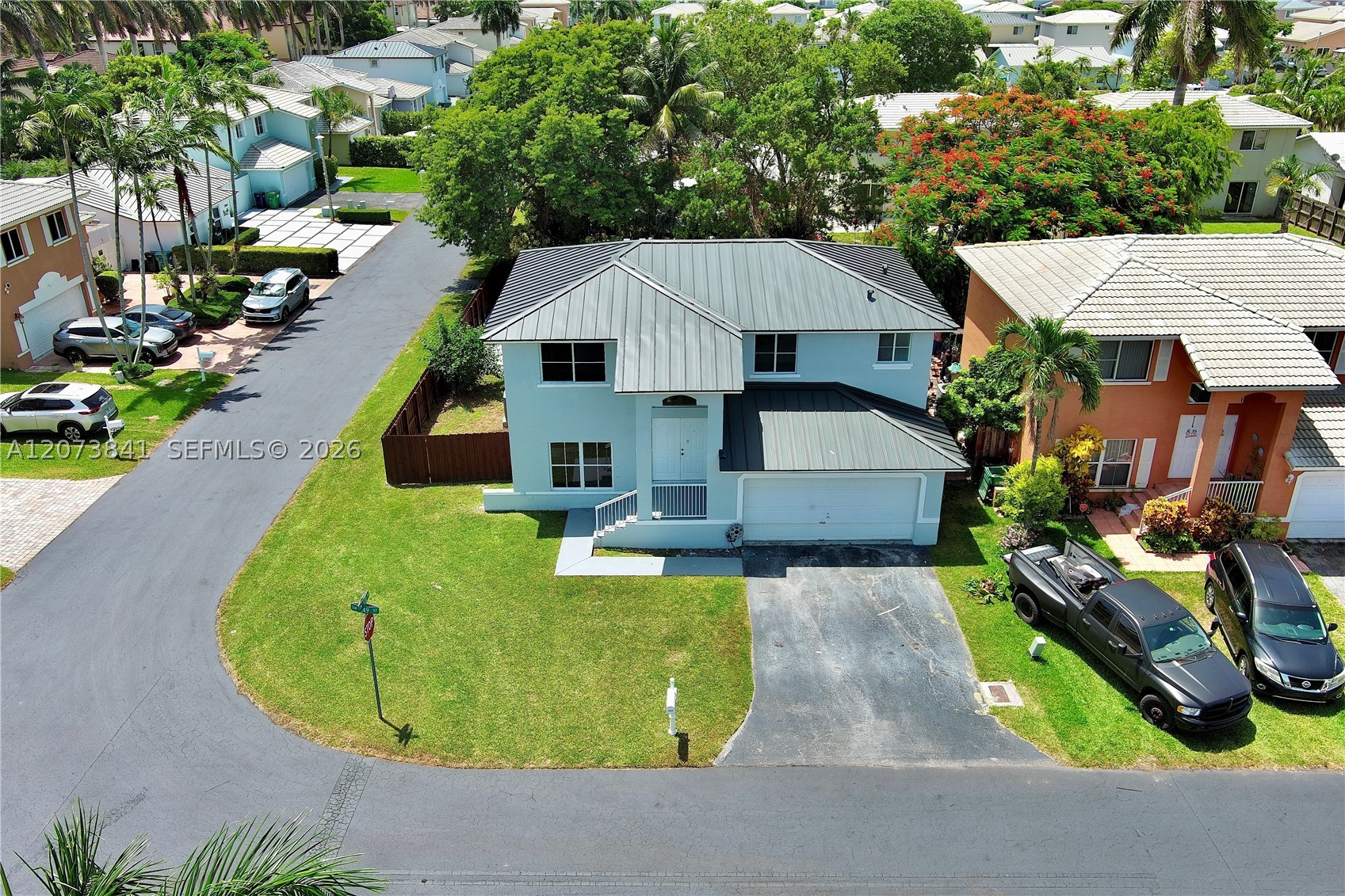 A12073841 Property Photo 38