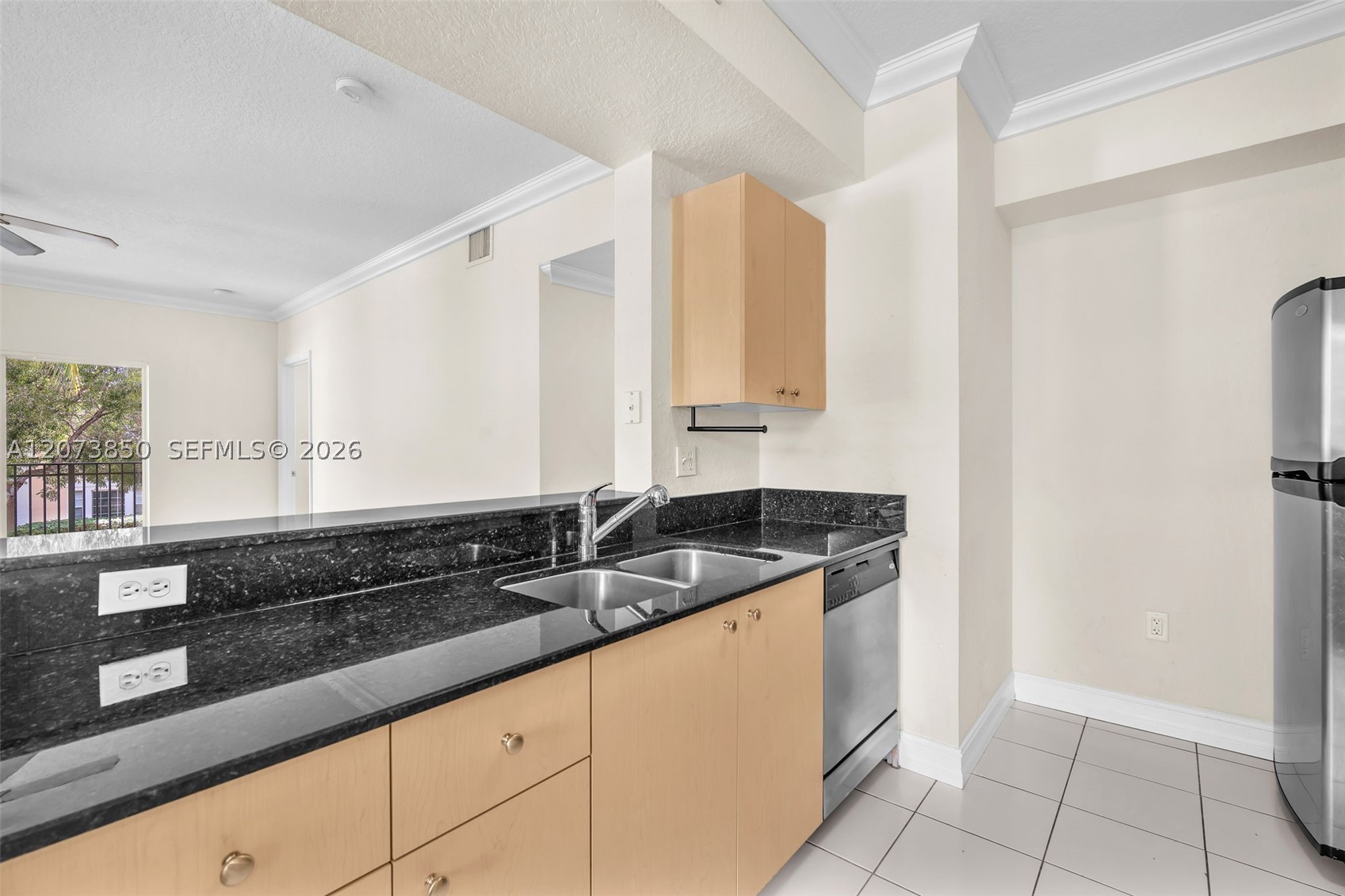 2532 Centergate Dr 201 Property Photo 9