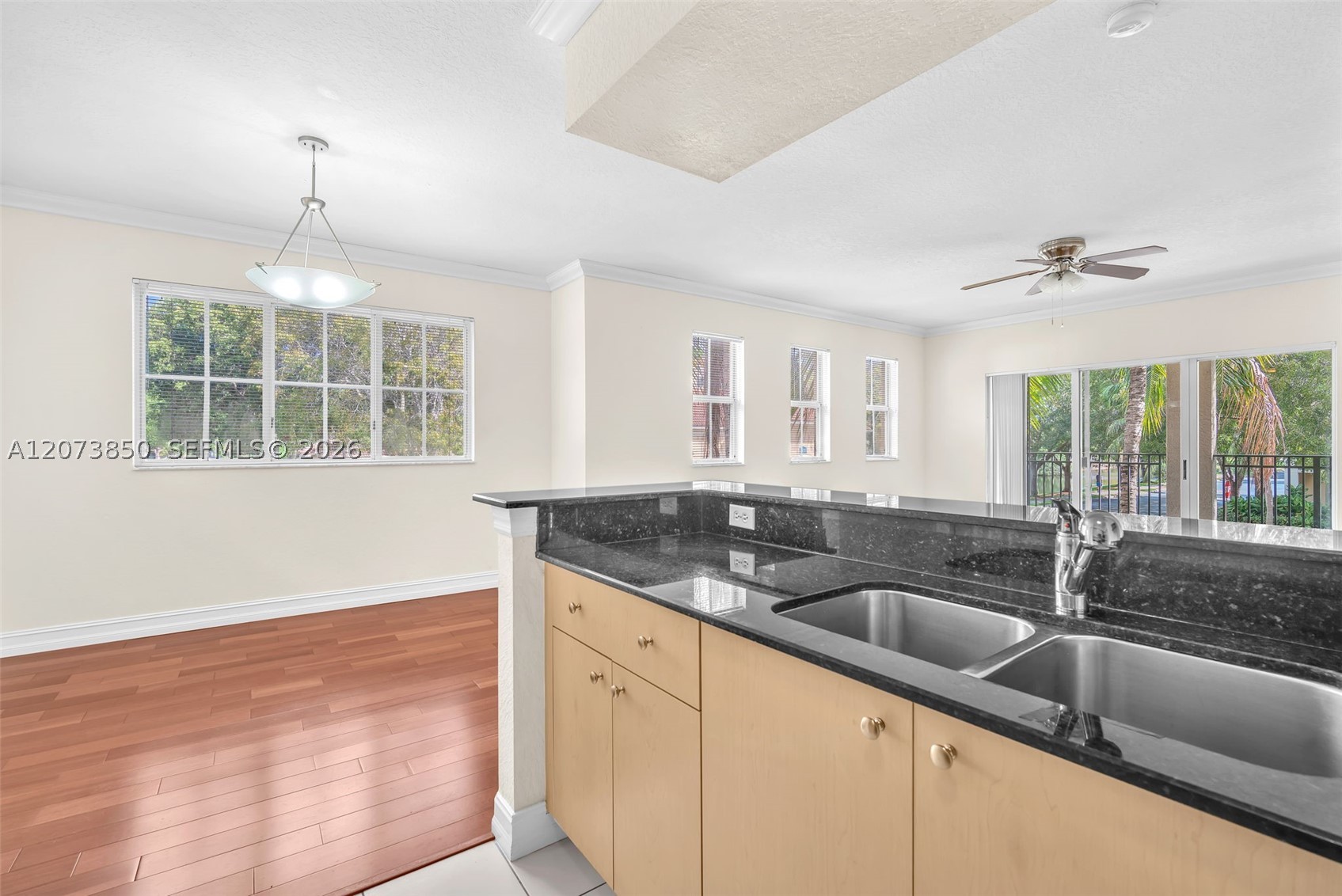 2532 Centergate Dr 201 Property Photo 12