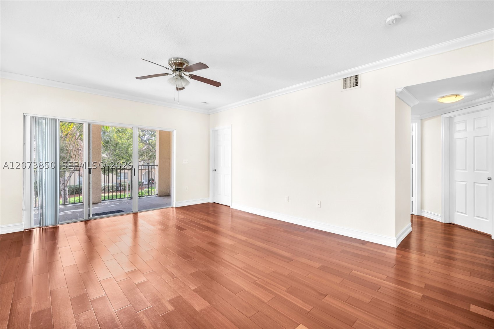 2532 Centergate Dr 201 Property Photo 15