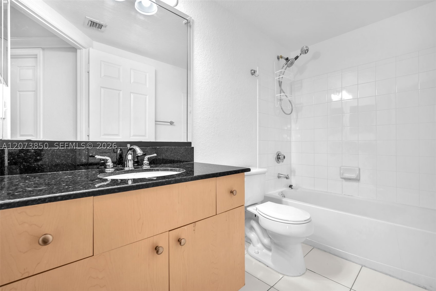 2532 Centergate Dr 201 Property Photo 25