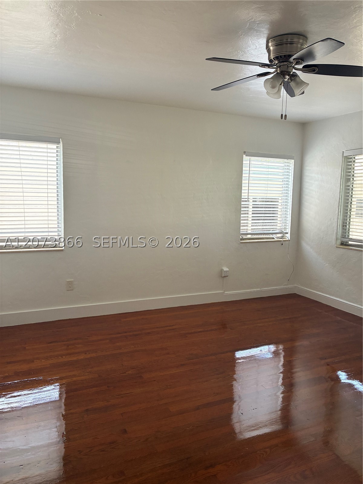 8020 Abbott Ave 4 Property Photo 3