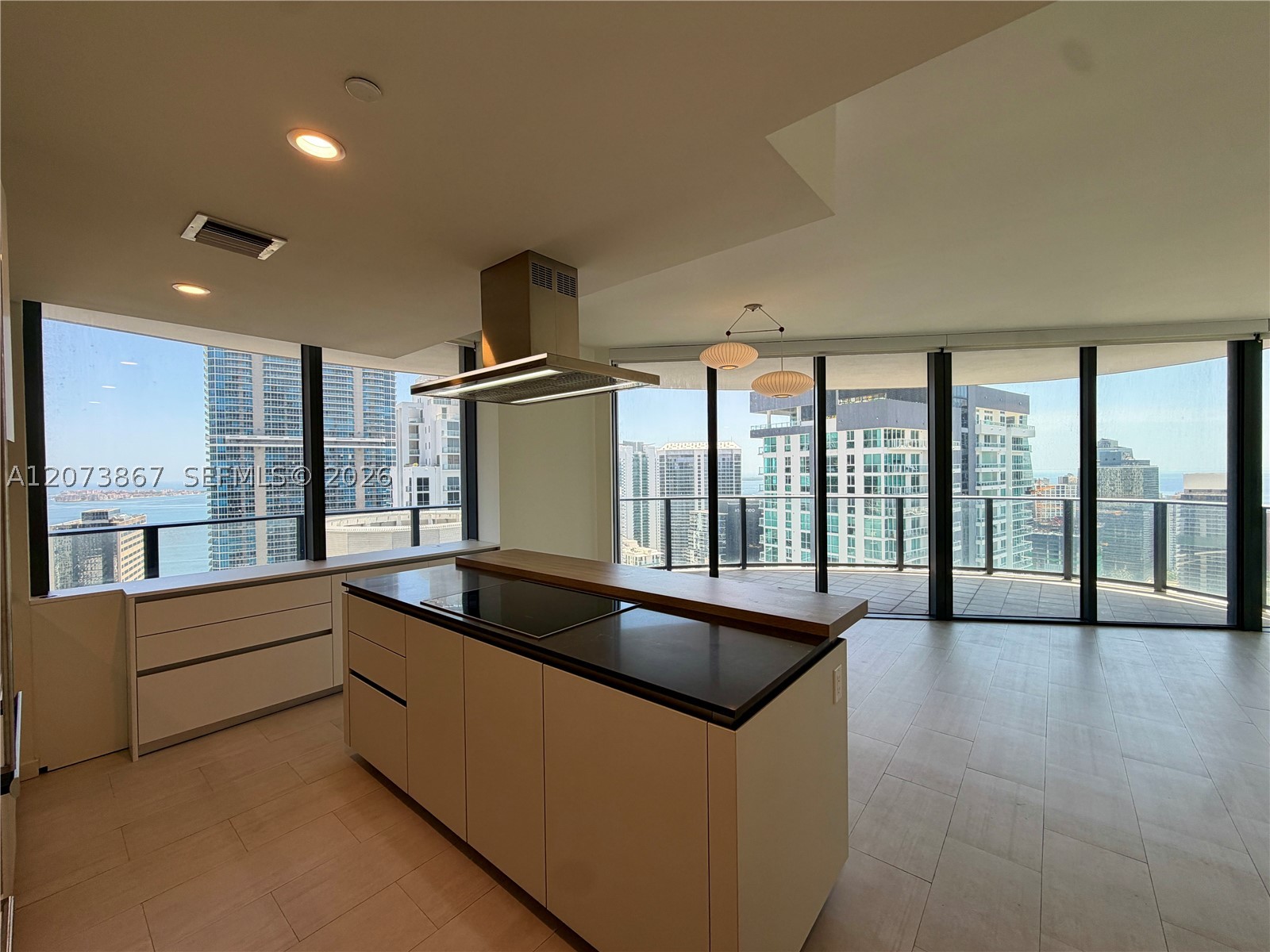 1000 Brickell Plz 4301 Property Photo 1
