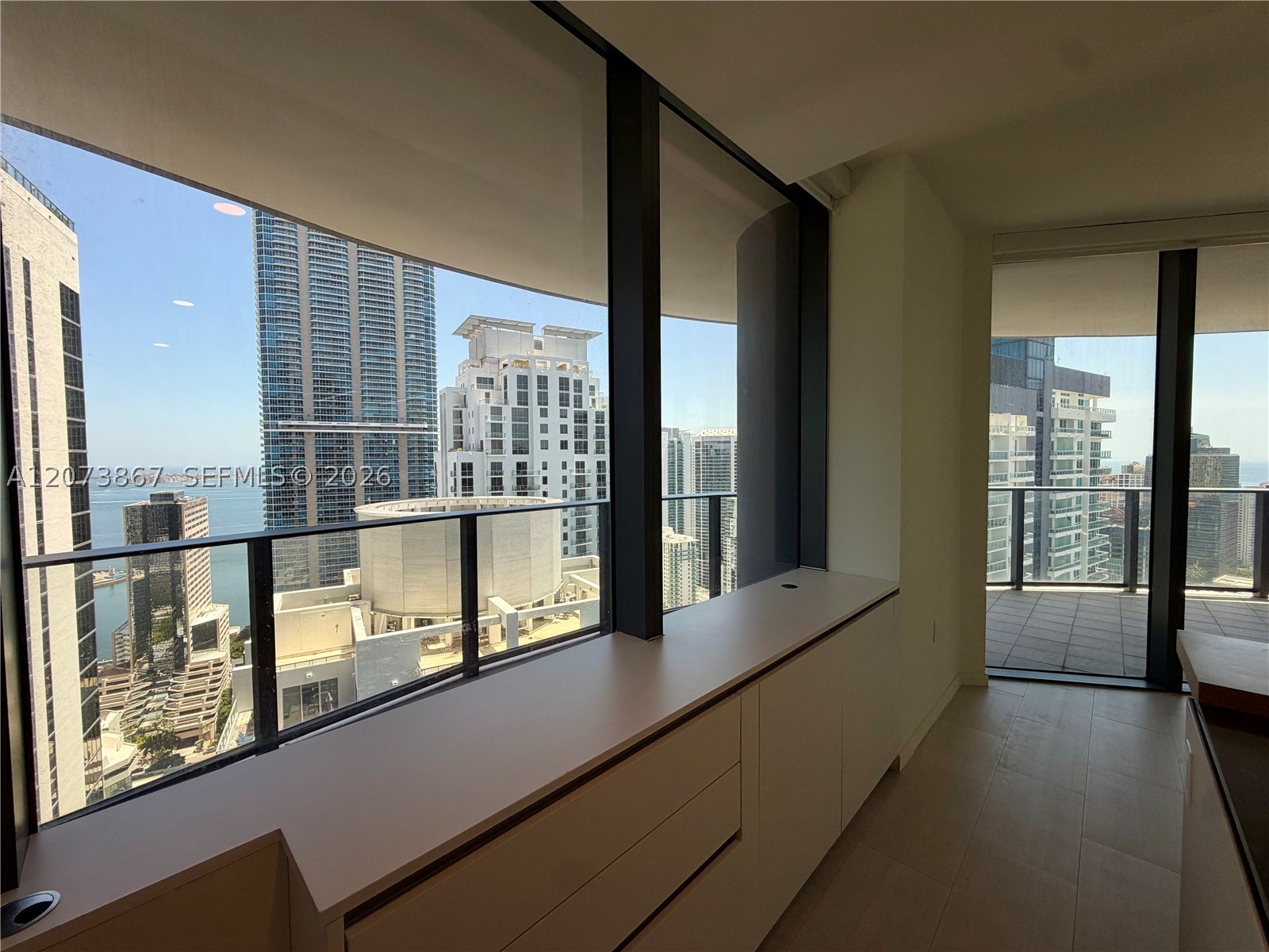 1000 Brickell Plz 4301 Property Photo 19